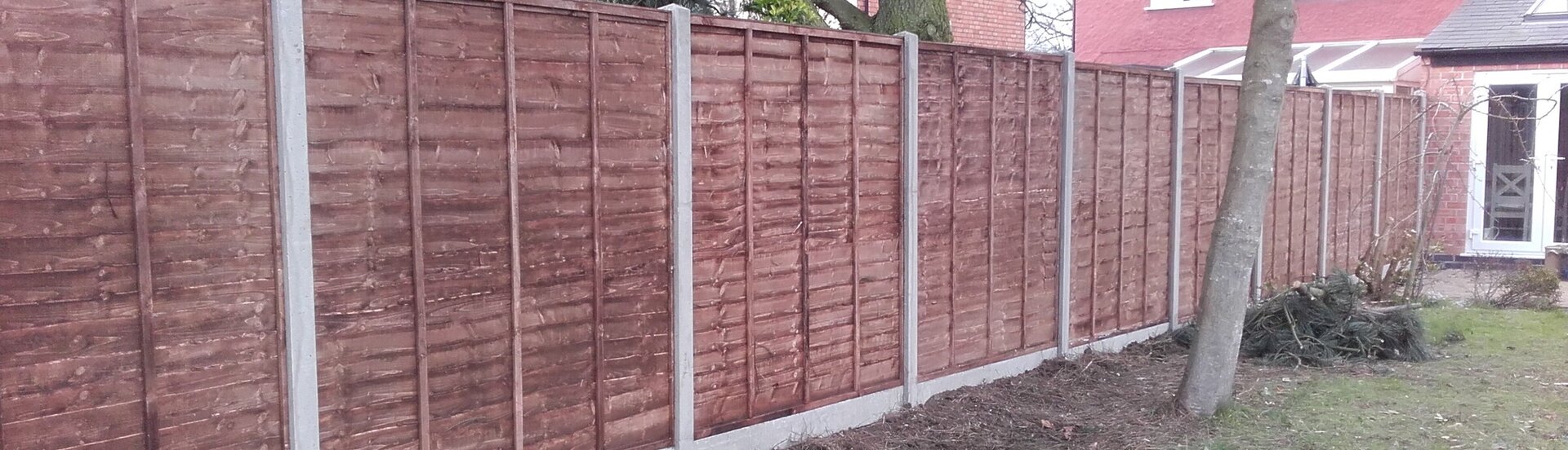 Fencing Panel Guide Fence Panels Choosing Fencing UsefulBloke
